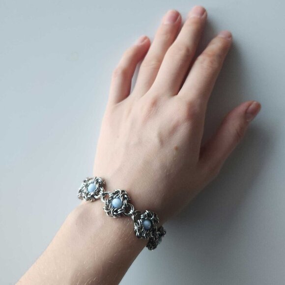 Gothic light blue pearls and silver romanov bracelet - Picture 5 of 11